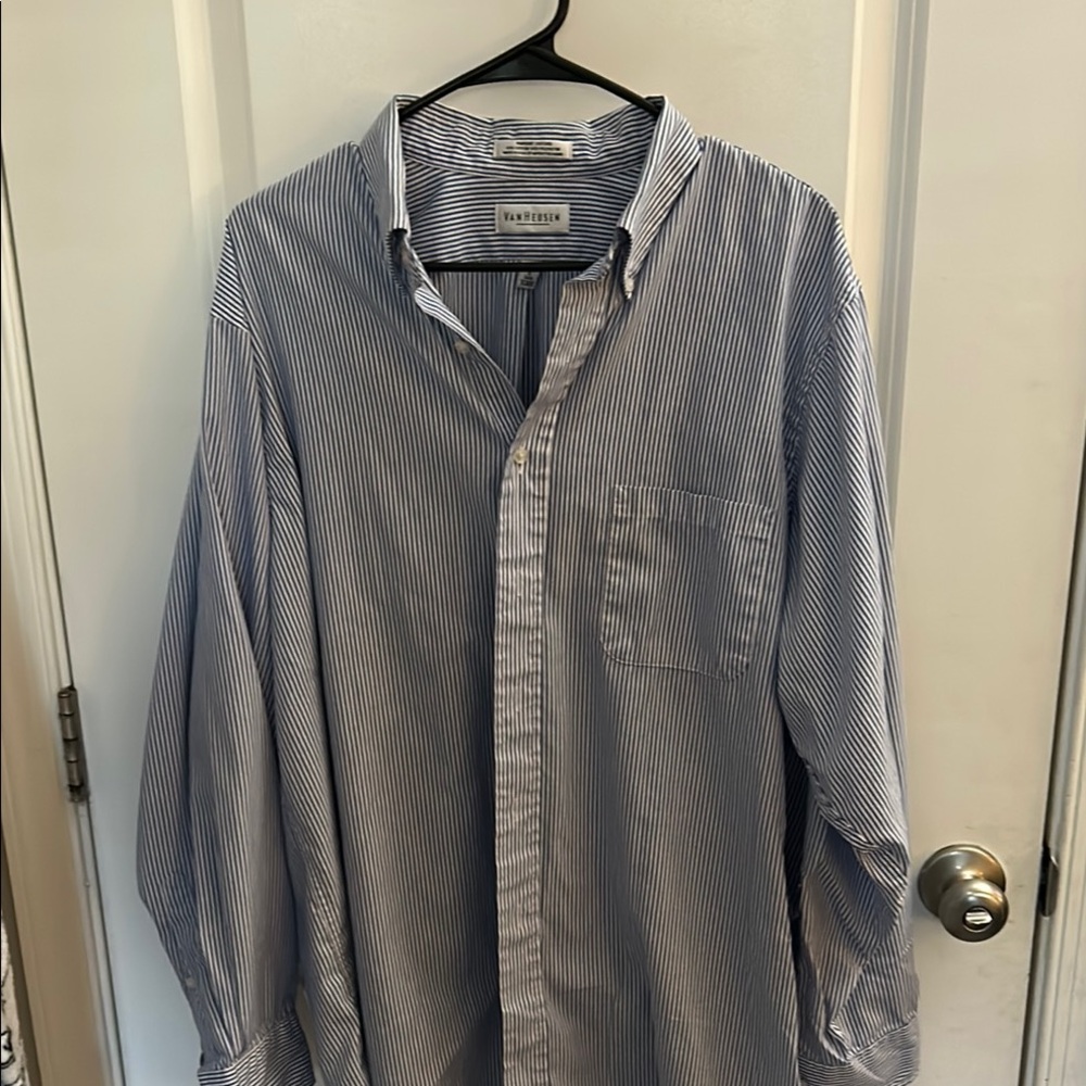 Van Heusen Men's Blue Striped Shirt